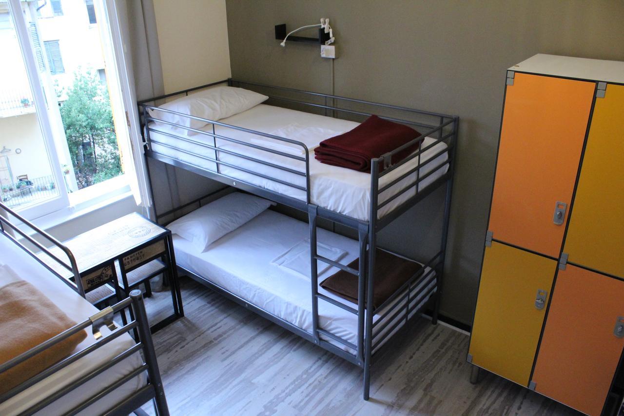 Victoria House Hostel Γένοβα Εξωτερικό φωτογραφία